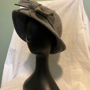 Jessica Simpson Gray Wool Hat with Bow